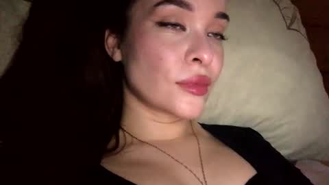 magggg658318 online show from 19, 12, 2025