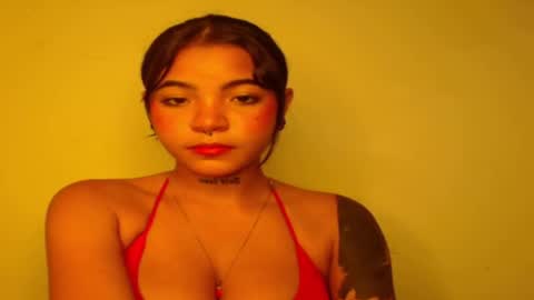 Snapshot of maggie_love77 chatting on 16, 11, 2025 maggie online show from 16, 11, 2025