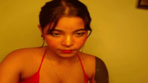 Snapshot of maggie_love77 chatting on 17, 11, 2025 maggie online show from 17, 11, 2025