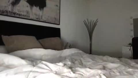 maggie lodes online show from 17, 3, 2026