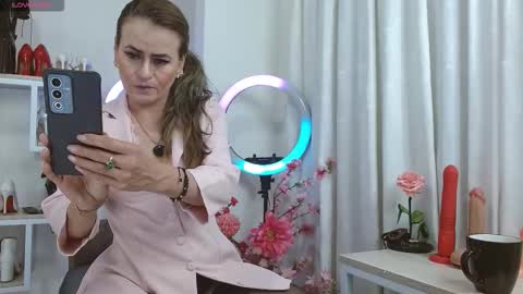 Snapshot of maghenta chatting on 12, 9, 2025 Maghenta-MS mature online show from 12, 9, 2025