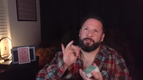 Snapshot of magic1984 chatting on 21, 12, 2025 Magic online show from 21, 12, 2025