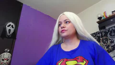 Claire online show from 27, 4, 2026