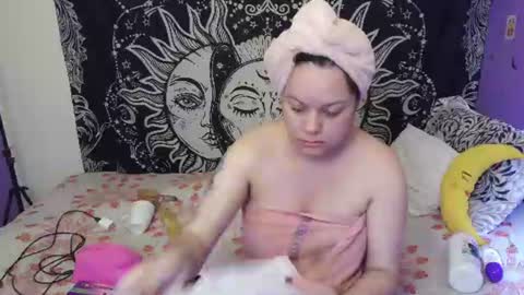 Claire online show from 25, 7, 2026