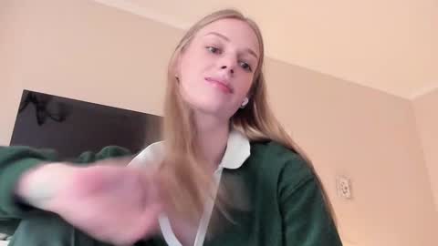 Alice  online show from 4, 3, 2025