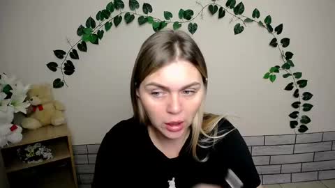 Snapshot of magic_katarina_ chatting on 17, 1, 2025 magic_katarina_ online show from 17, 1, 2025