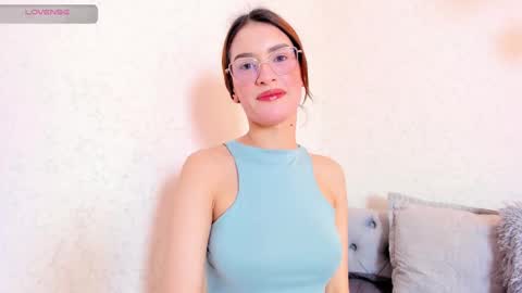 Snapshot of magic_rouse chatting on 15, 10, 2025 M Rss online show from 15, 10, 2025