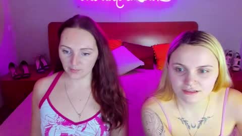 Lili and Bella online show from 2, 2, 2025