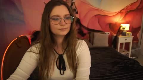 Emily online show from 27, 10, 2025