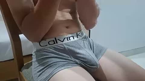 Snapshot of magicstick3003 chatting on 12, 10, 2025 Eli online show from 12, 10, 2025