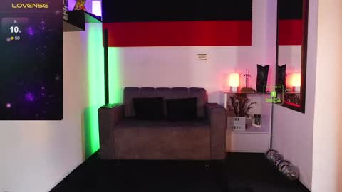 Snapshot of magnus_savage chatting on 5, 1, 2025 If you want me to use the Lovense please let me know -- online show from 5, 1, 2025