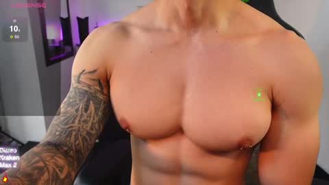 Snapshot of magnus_savage chatting on 19, 9, 2025 If you want me to use the Lovense please let me know -- online show from 19, 9, 2025