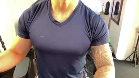 If you want me to use the Lovense please let me know  --    online show from 1, 6, 2026