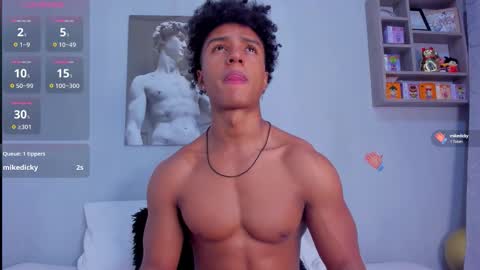 Snapshot of magnusking_ chatting on 26, 9, 2025 Magnus King online show from 26, 9, 2025