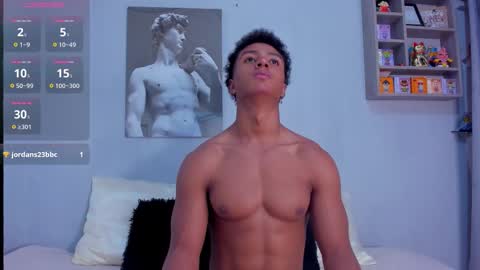 Snapshot of magnusking_ chatting on 9, 10, 2025 Magnus King online show from 9, 10, 2025