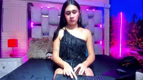 Snapshot of mahiara_hot chatting on 5, 6, 2026 mahiara hot online show from 5, 6, 2026