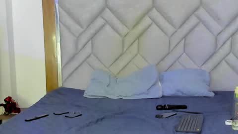 Snapshot of maia_stark_ chatting on 28, 2, 2025 Maia Stark online show from 28, 2, 2025