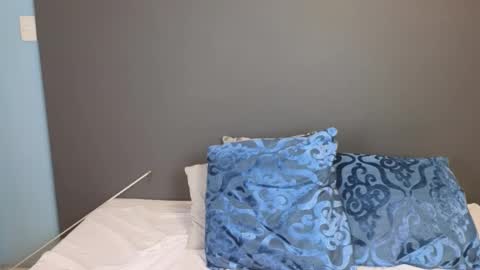 Maiaa Ruiz  online show from 27, 1, 2025