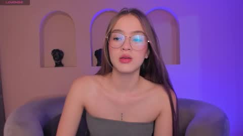  Maia  online show from 14, 12, 2025