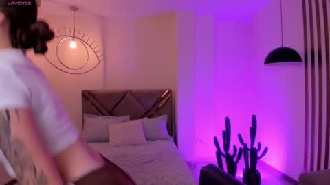  Maia  online show from 6, 3, 2026