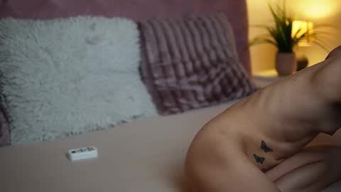  Maia  online show from 16, 10, 2025