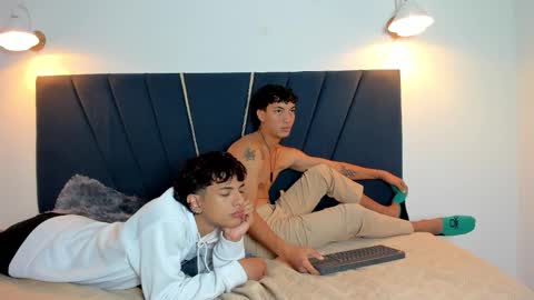 Snapshot of maicol_cum23 chatting on 31, 10, 2025 maicol_cum23 online show from 31, 10, 2025