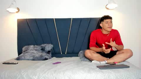 Snapshot of maicol_cum23 chatting on 12, 11, 2025 maicol_cum23 online show from 12, 11, 2025