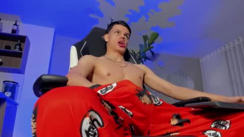 MAICOL  online show from 3, 2, 2026