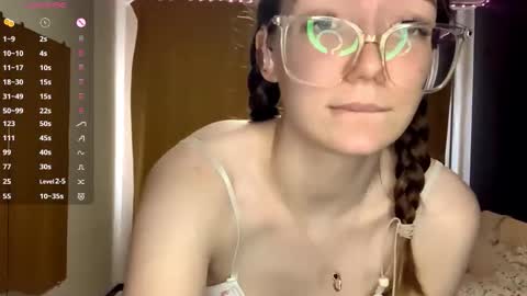 Elina online show from 29, 10, 2025