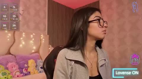 maiily_tay online show from 19, 1, 2026