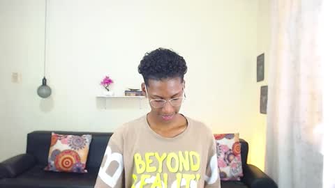 I am Maik online show from 6, 2, 2025