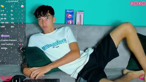 Maikol online show from 12, 10, 2025