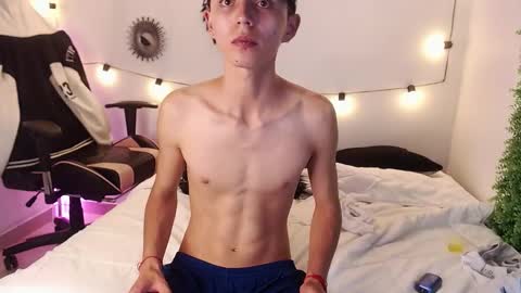 Maiky Cooper online show from 8, 2, 2025