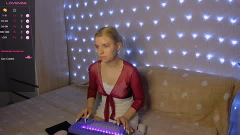 Your kitty online show from 23, 1, 2025