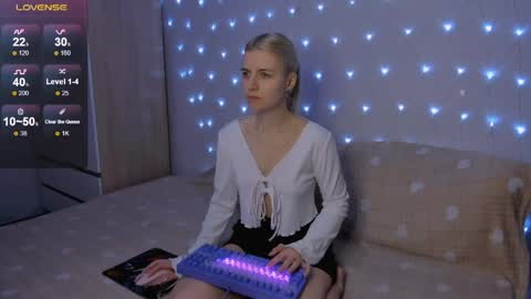 Your kitty online show from 28, 4, 2026