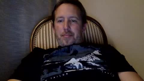 maisch82 online show from 4, 1, 2025