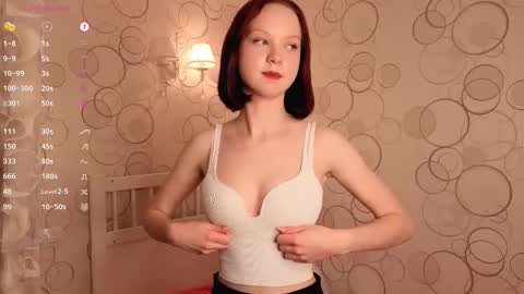 Snapshot of maisiemiller chatting on 12, 11, 2025 Maisie online show from 12, 11, 2025