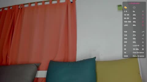 Snapshot of maison_sofiaa chatting on 27, 1, 2025 online show from 27, 1, 2025