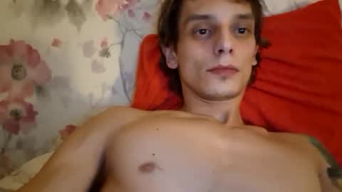 majlosustik online show from 7, 12, 2024