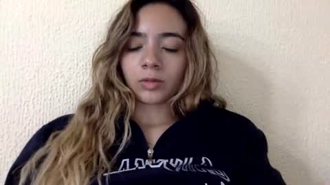 Snapshot of majo_gomezz chatting on 7, 7, 2026 majo_gomezz online show from 7, 7, 2026