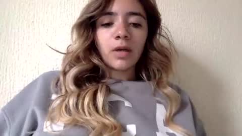 Snapshot of majo_gomezz chatting on 10, 7, 2026 majo_gomezz online show from 10, 7, 2026