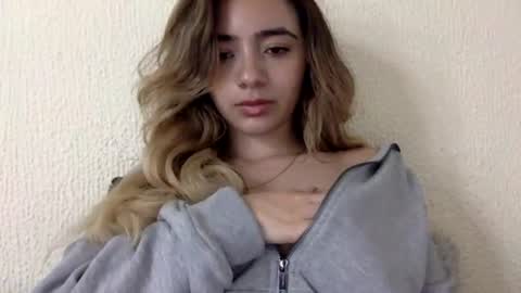 Snapshot of majo_gomezz chatting on 14, 7, 2026 majo_gomezz online show from 14, 7, 2026