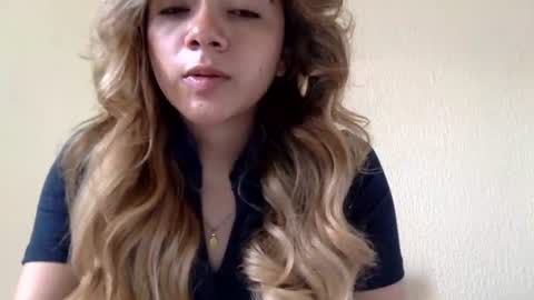 Snapshot of majo_gomezz chatting on 24, 7, 2026 majo_gomezz online show from 24, 7, 2026
