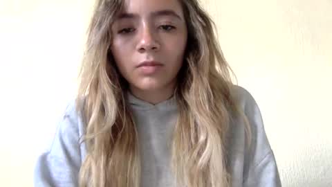 Snapshot of majo_gomezz chatting on 28, 7, 2026 majo_gomezz online show from 28, 7, 2026