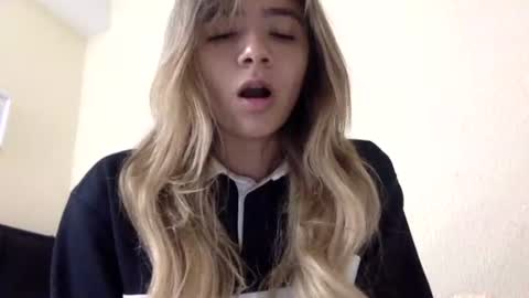 Snapshot of majo_gomezz chatting on 2, 8, 2026 majo_gomezz online show from 2, 8, 2026