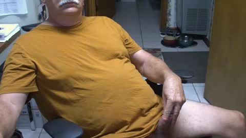 Snapshot of majormike34 chatting on 20, 7, 2026 majormike34 online show from 20, 7, 2026