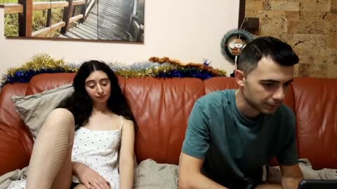 Snapshot of make_me_feel chatting on 5, 12, 2024 Lena Ian online show from 5, 12, 2024