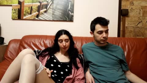 Snapshot of make_me_feel chatting on 19, 1, 2025 Lena Ian online show from 19, 1, 2025