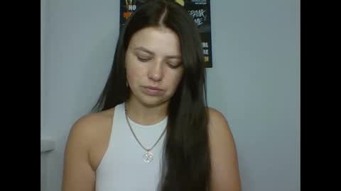 Snapshot of make_mesmile chatting on 8, 9, 2025 make_mesmile online show from 8, 9, 2025