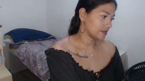 MAKENNAA online show from 19, 1, 2025